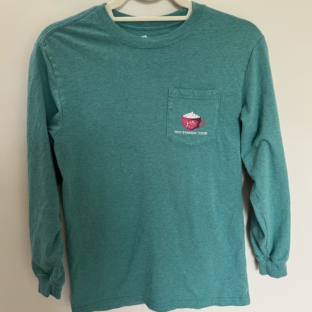 Southern tide winter wishes long sleeve top